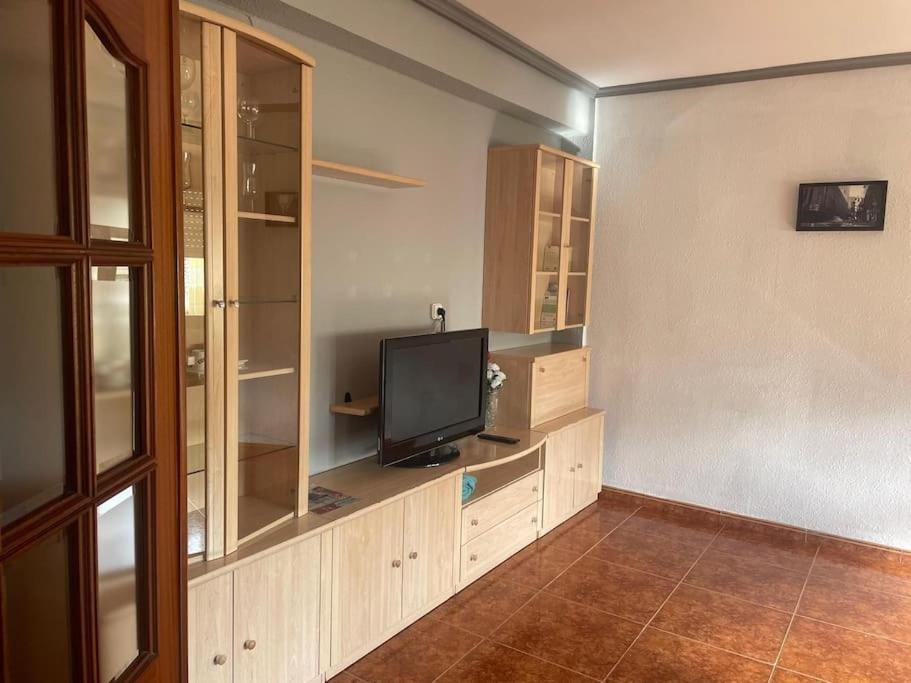 Vut Casa Albar Appartement *